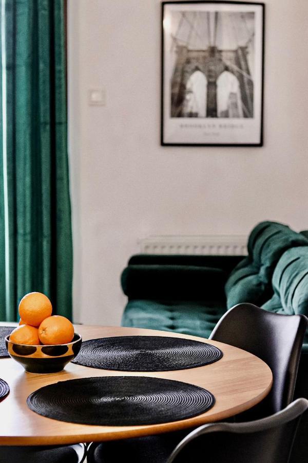 Lavender Hill Apartment Гданьск Экстерьер фото