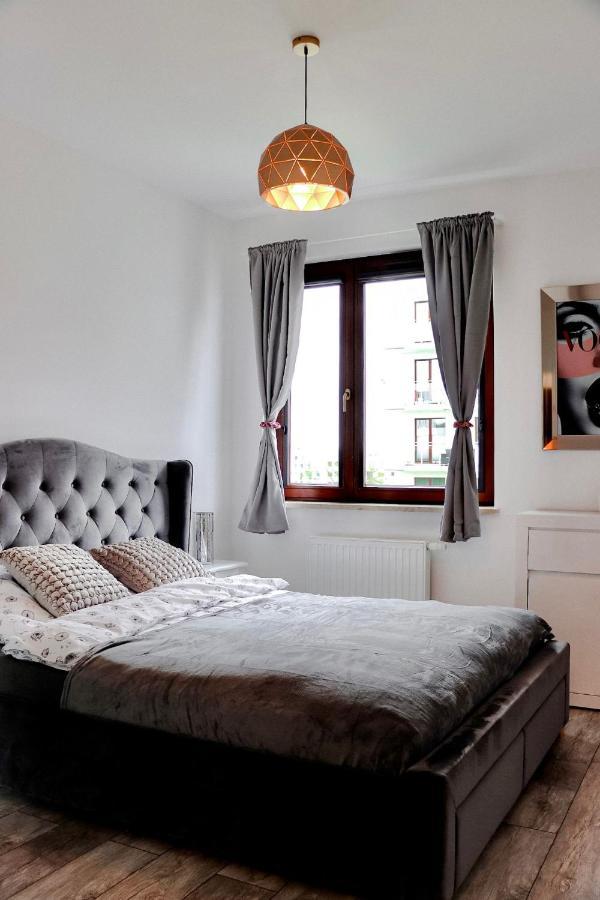 Lavender Hill Apartment Гданьск Экстерьер фото